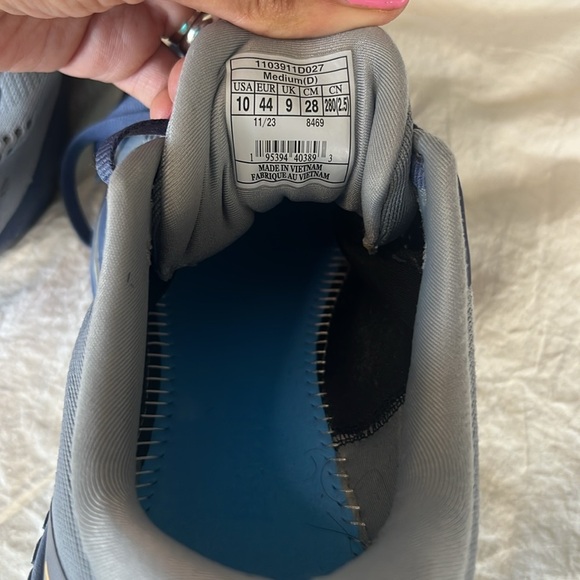 Brooks Adrenaline GTS 23 Grey Crown Blue Orange Running Shoe Men's Size 10 - Picture 6 of 7